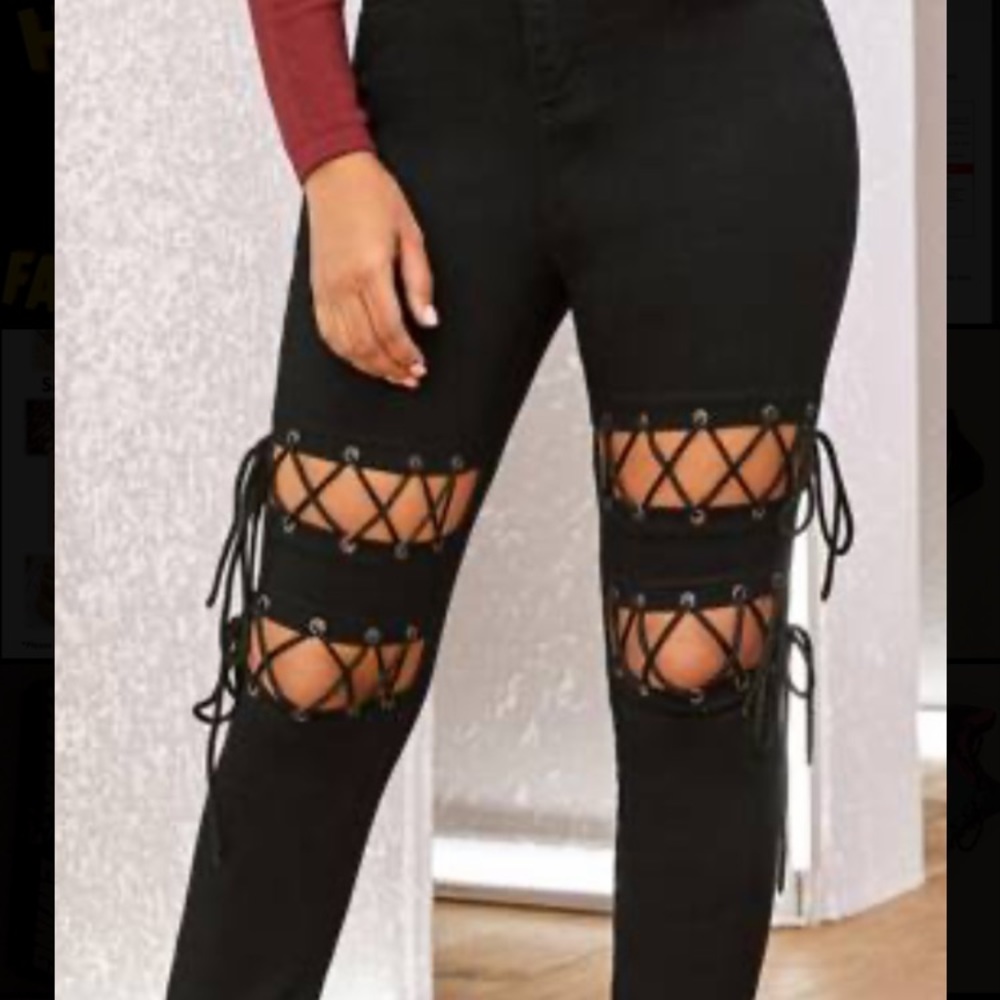 Never worn tie  jeans